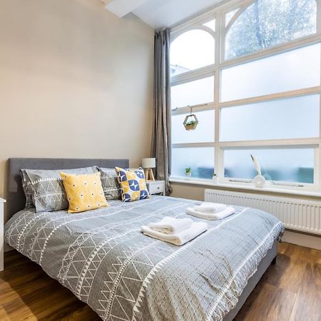 Апартаменты Modern 2Bd Flat In Camden Town Лондон Экстерьер фото