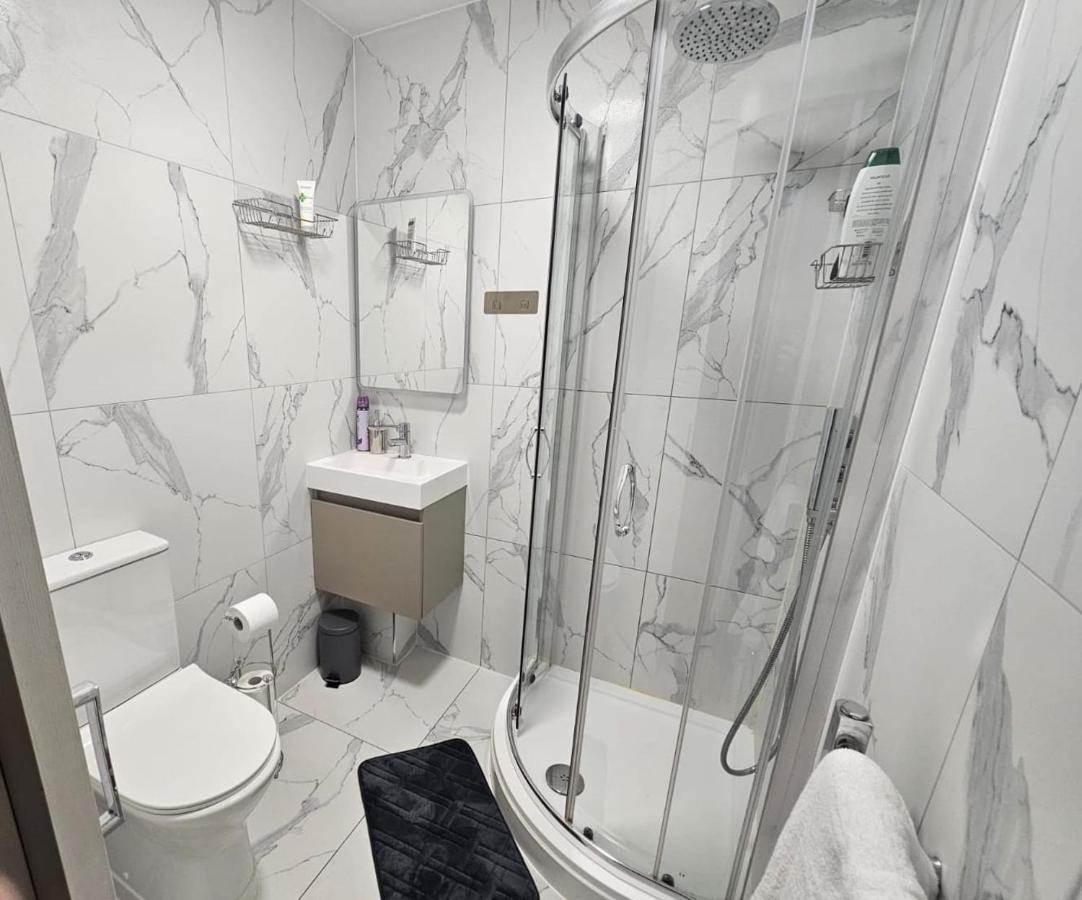 Апартаменты Modern 2Bd Flat In Camden Town Лондон Экстерьер фото