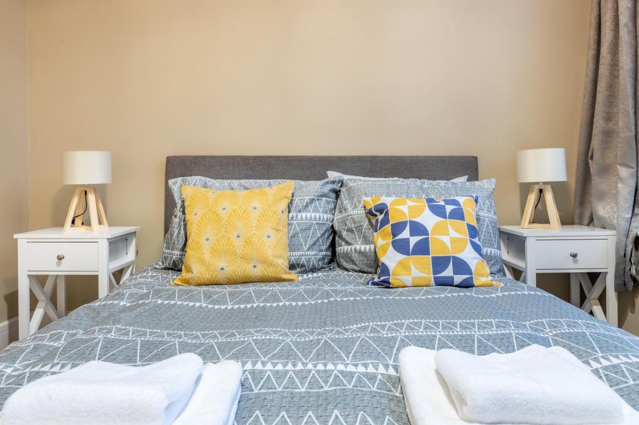 Апартаменты Modern 2Bd Flat In Camden Town Лондон Экстерьер фото